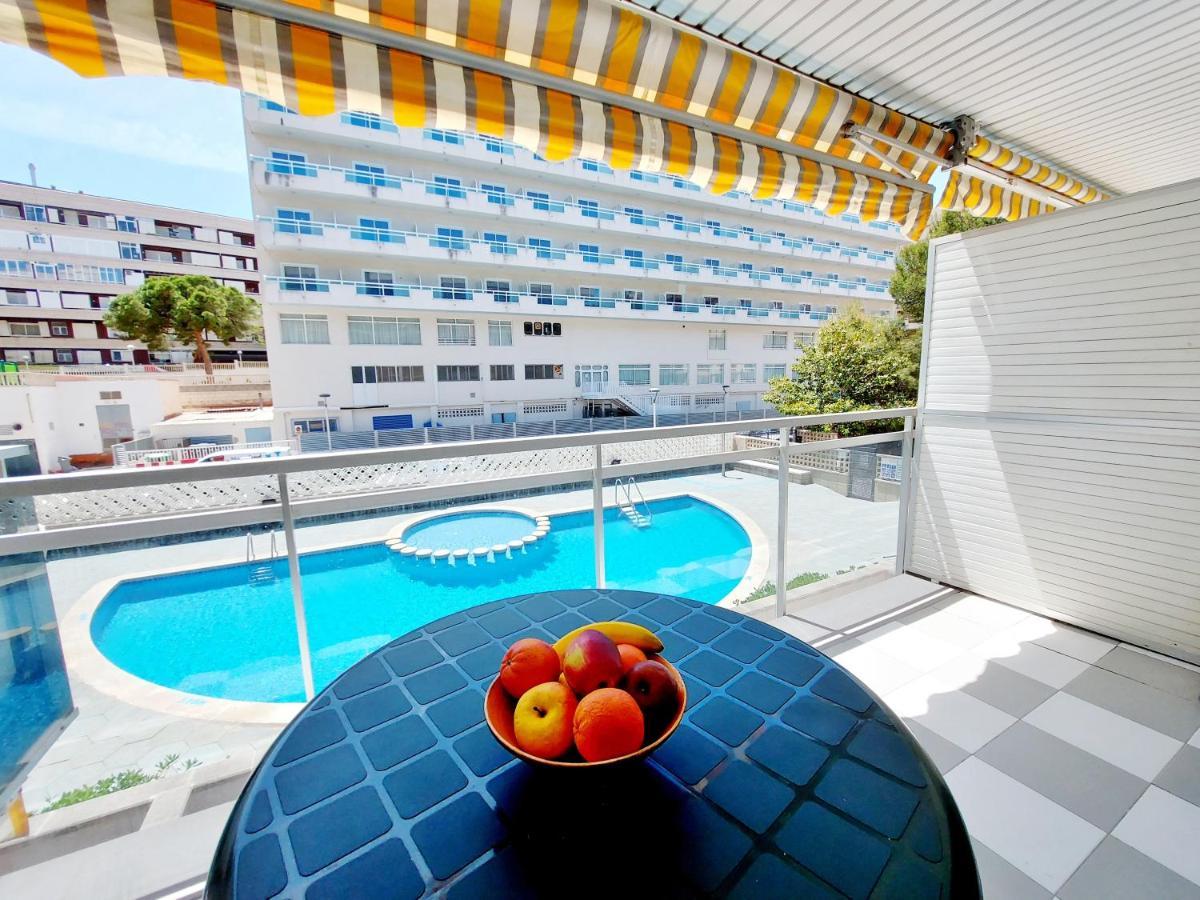 Apartamentos Montblanc Familidays 013 Salou Exteriör bild
