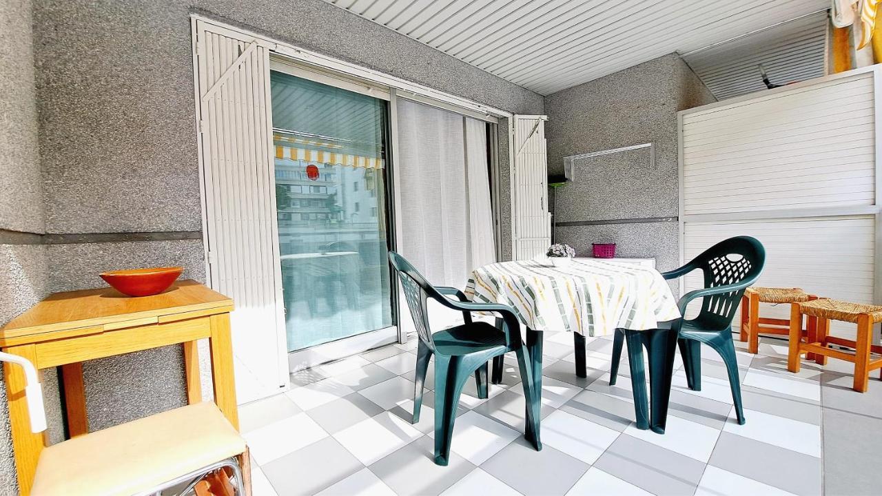Apartamentos Montblanc Familidays 013 Salou Exteriör bild