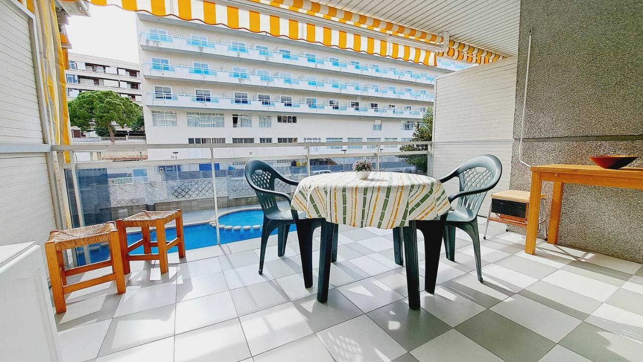 Apartamentos Montblanc Familidays 013 Salou Exteriör bild