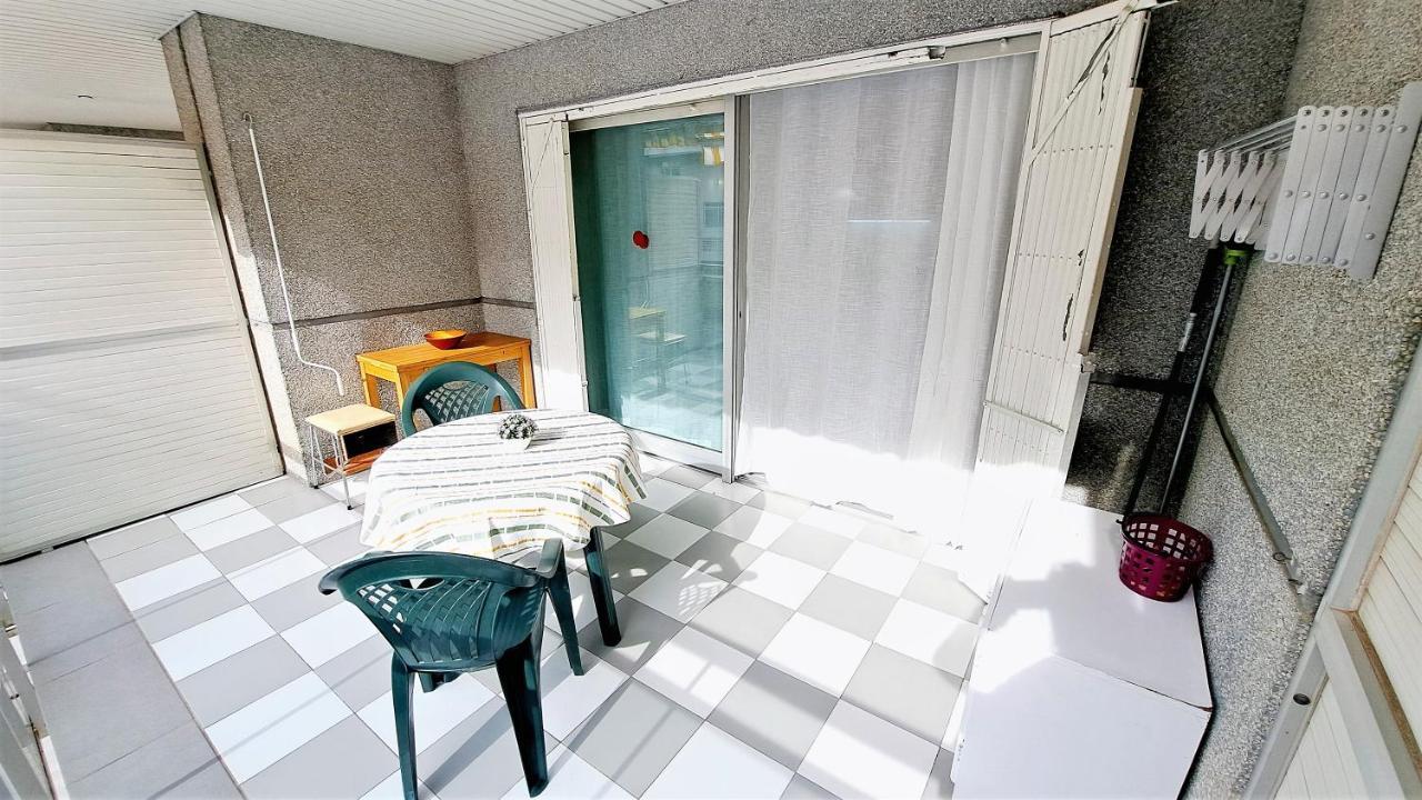 Apartamentos Montblanc Familidays 013 Salou Exteriör bild
