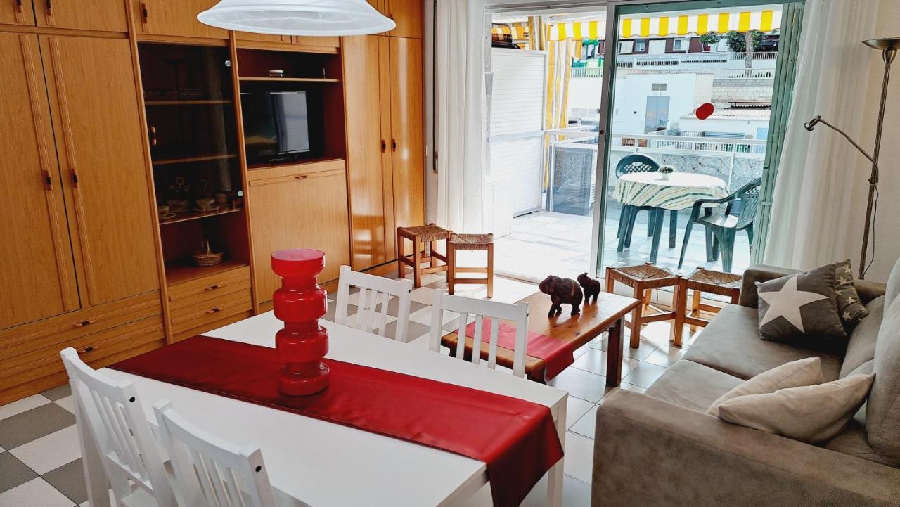 Apartamentos Montblanc Familidays 013 Salou Exteriör bild